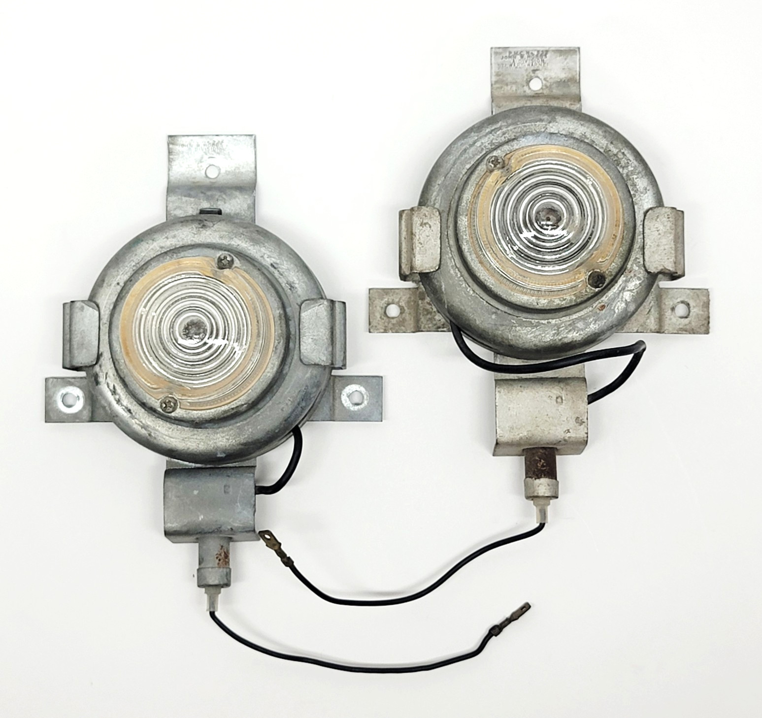 2 Vintage 70\'s GM ~ John Hobbs Stewart Warner #532 ~ 15\' Retractable Work Lights