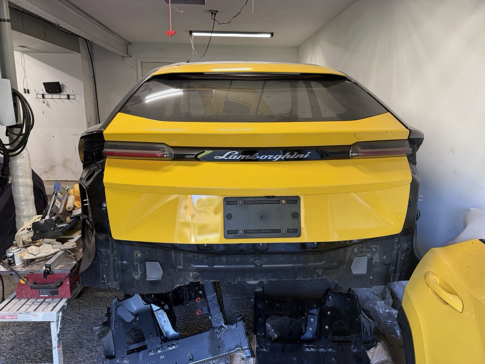 Lamborghini Urus Chassis Shell Whole Body Parts