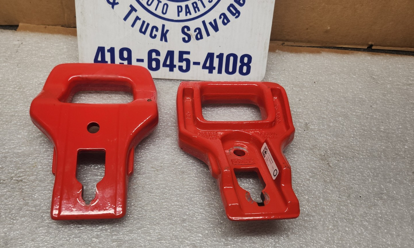 2024-2026 Ford F150 RAPTOR Tow Hook Genuine FORD NTO OEM RL3Z17A954B 2024-2026 Ford F150 RAPTOR Tow Hook Genuine FORD NTO OEM RL3Z17A954B