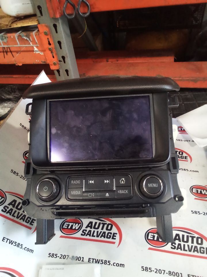 Audio Equipment Radio Control Panel With Screen Fits 17-20 SUBURBAN 1500 4953