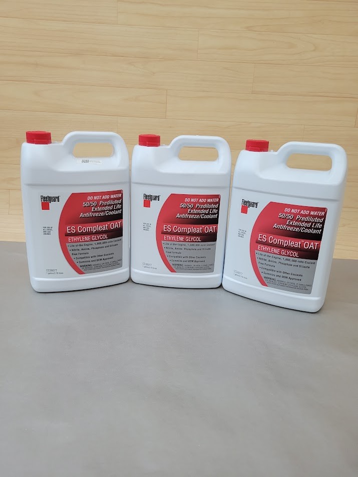 QTY 3 - Fleetguard ES Compleat OAT EG Premix 50/50 1 Gal - CC36077 (Red)