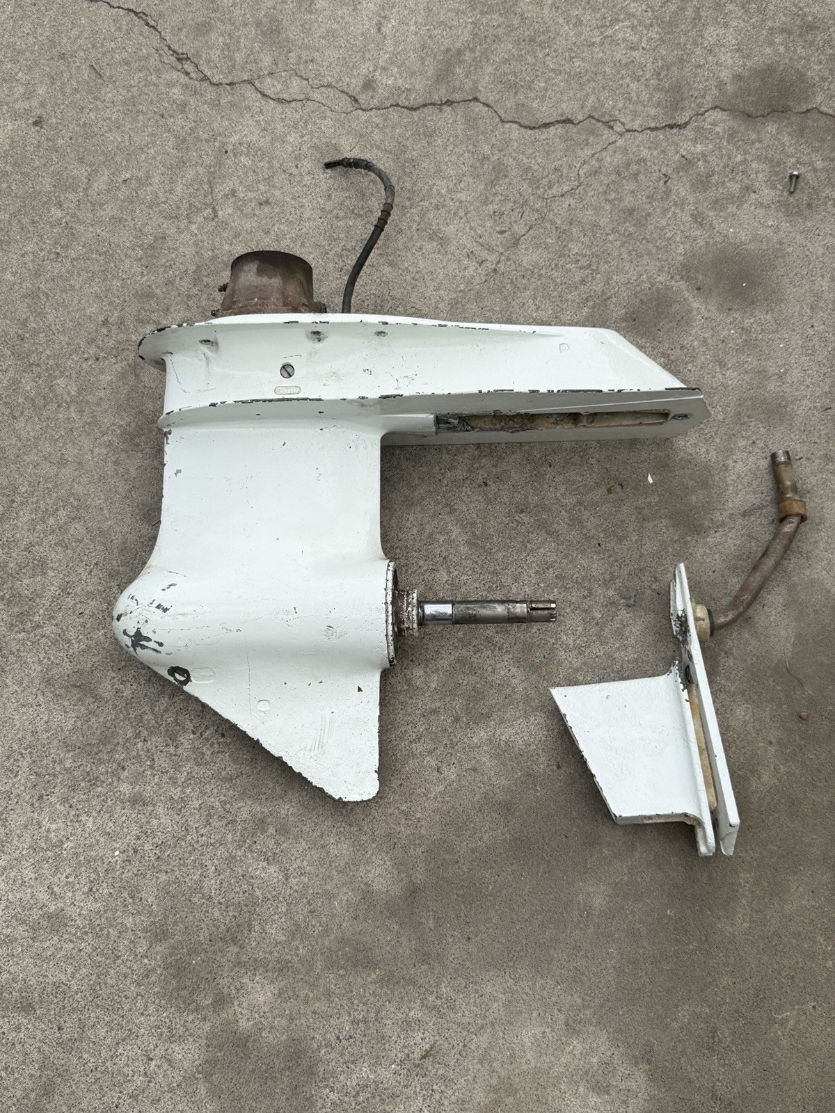 1975 -77 OMC Stringer Lower Unit Gearcase Electric Shift V8 30 Day Warranty