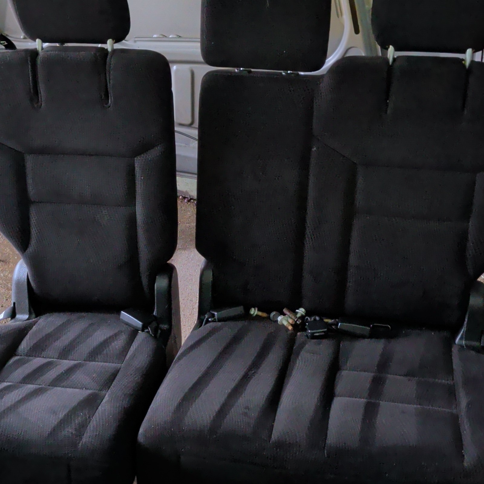 2017-2020 DODGE GRAND CARAVAN REAR 3RD THIRD ROW RIGHT SEAT BLACK LEATHER OEM