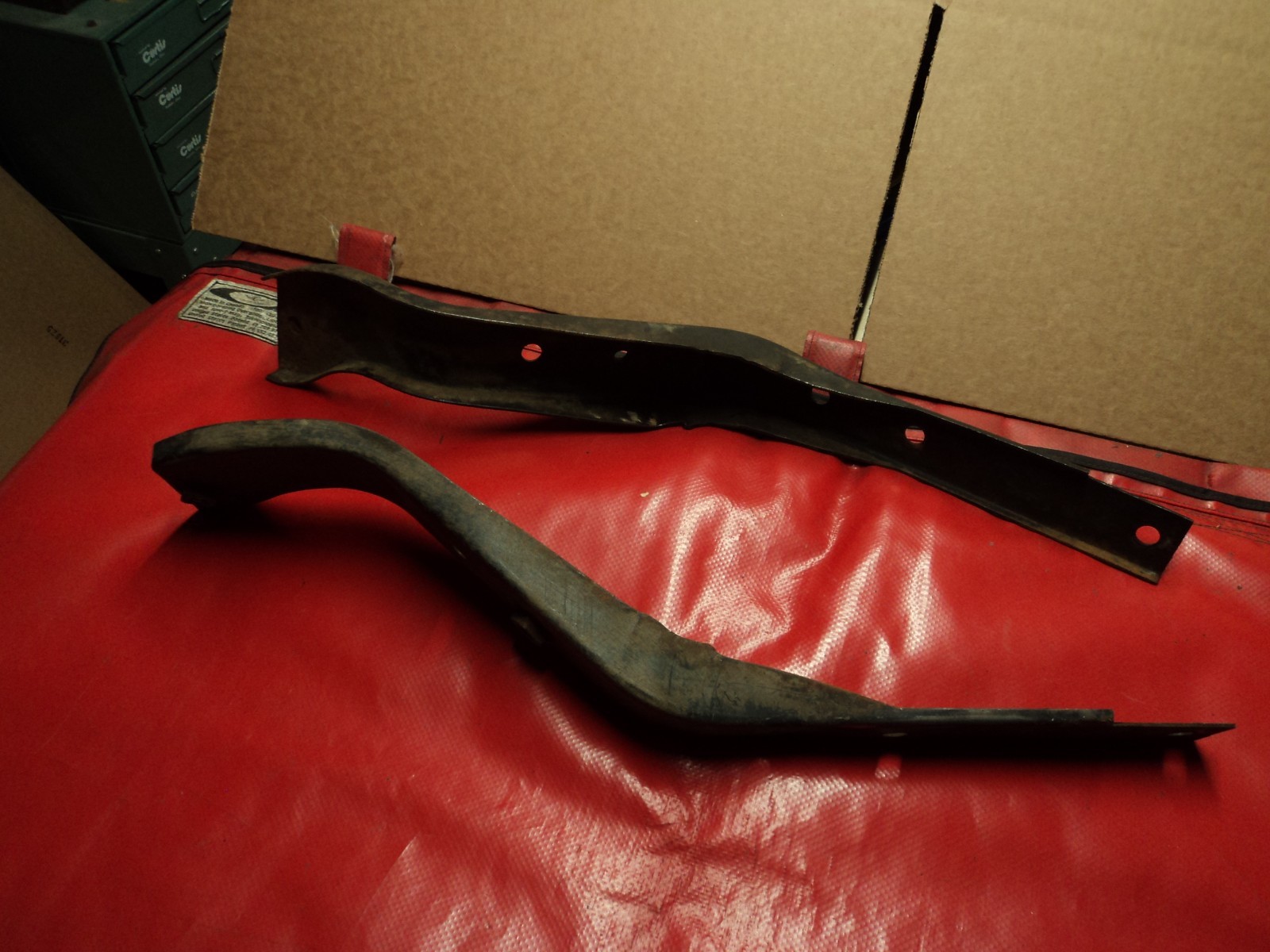 Corvette 1958/1959/1960/1961/1962 Left & Right Front Main Bumper Brackets Corvette 1958/1959/1960/1961/1962 Left & Right Front Main Bumper Brackets