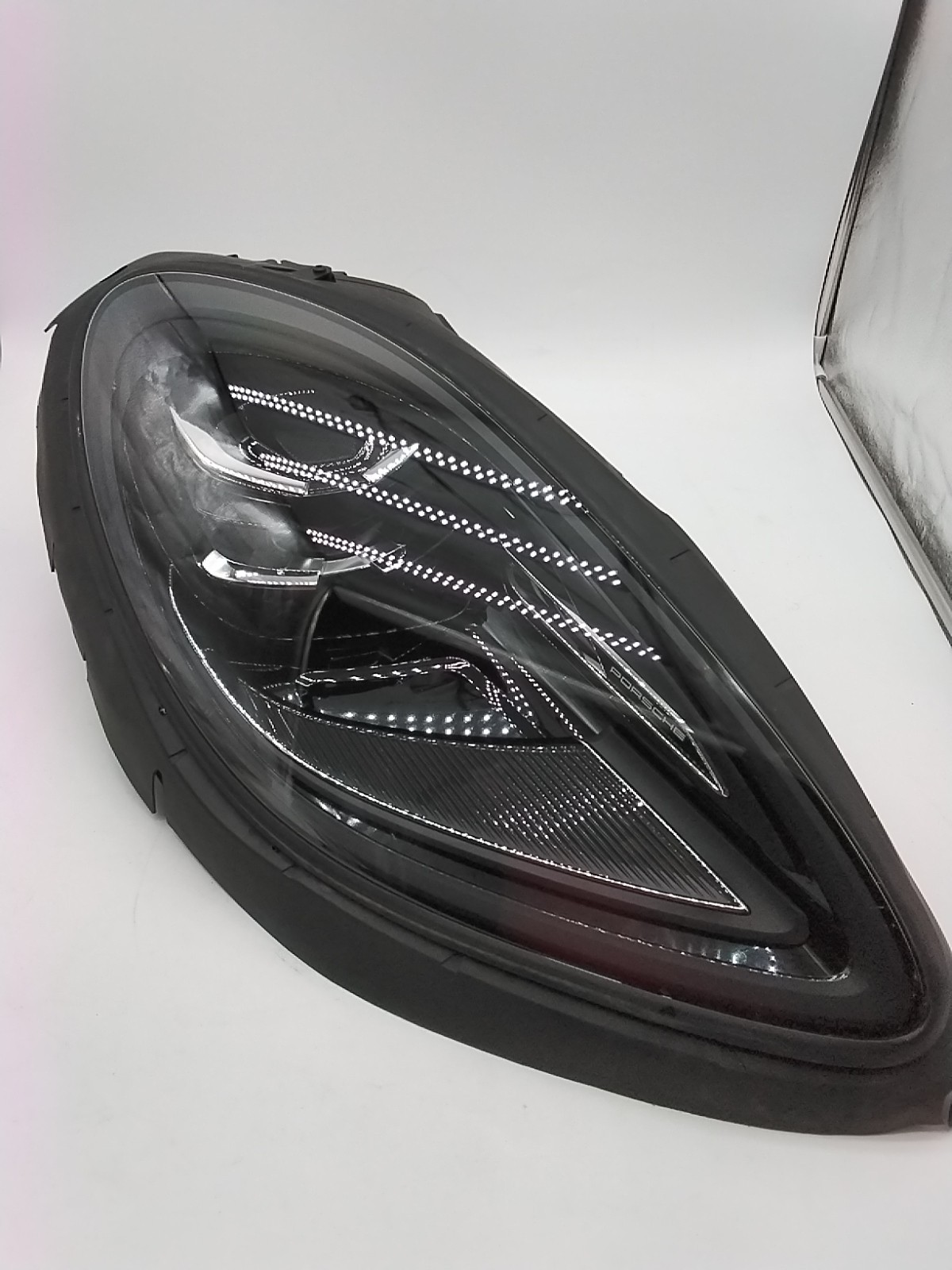 2019-2022 Porsche Macan Led Headlight