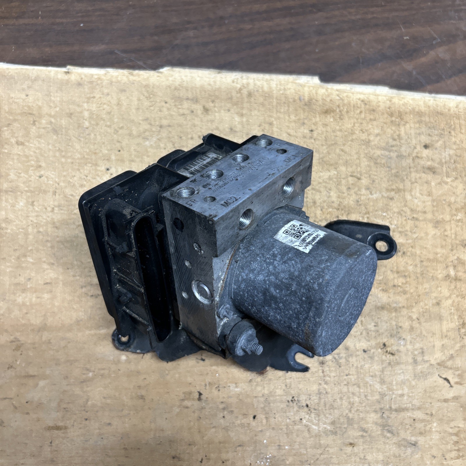 2007-2009 Honda Crv Abs Module OEM 2007-2009 Honda Crv Abs Module OEM
