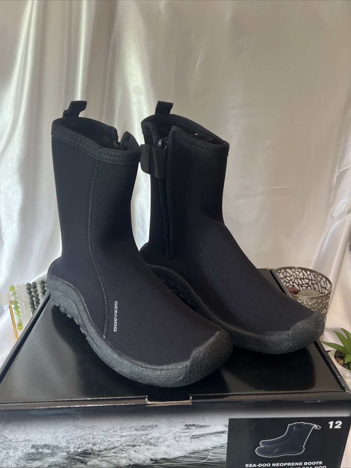 Sea-Doo NIB OEM, Mens US 12 EU 46/47 Black Ankle Guarding Neoprene Boots Sea-Doo NIB OEM, Mens US 12 EU 46/47 Black Ankle Guarding Neoprene Boots