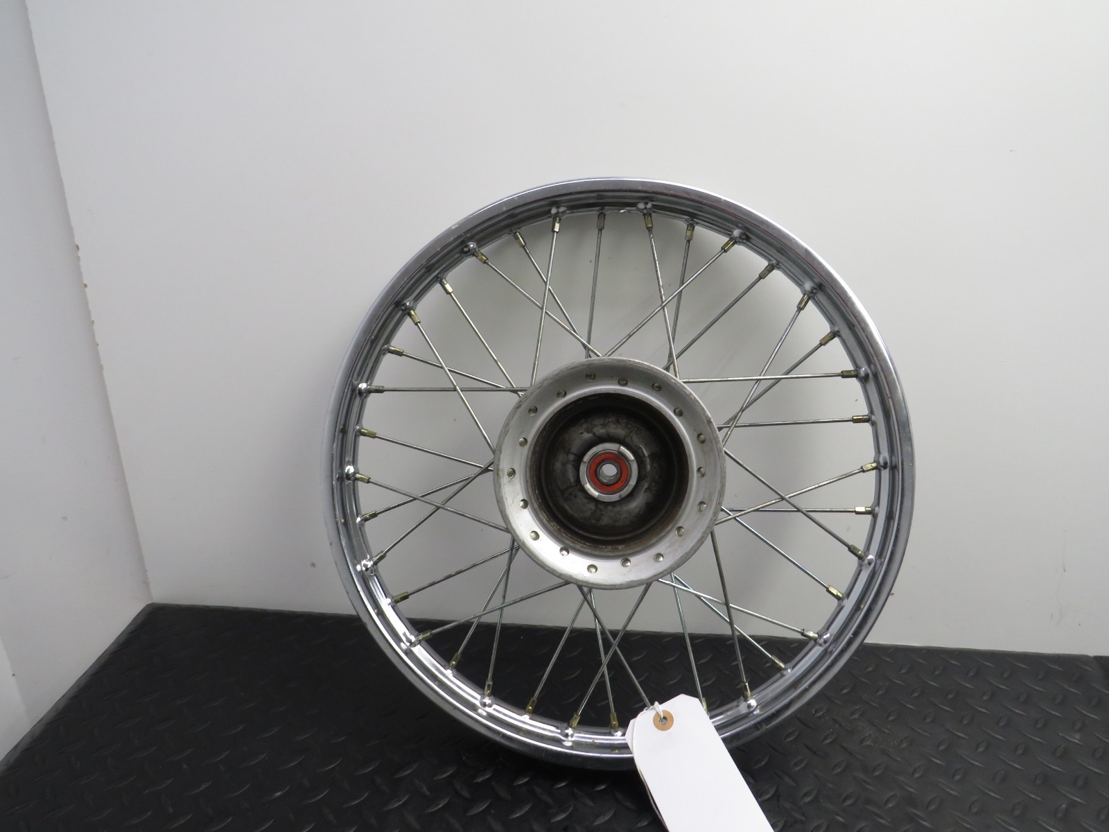 01-13 HONDA XR 80 CRF 80F OEM FRONT WHEEL FRONT RIM STRAIGHT NICE