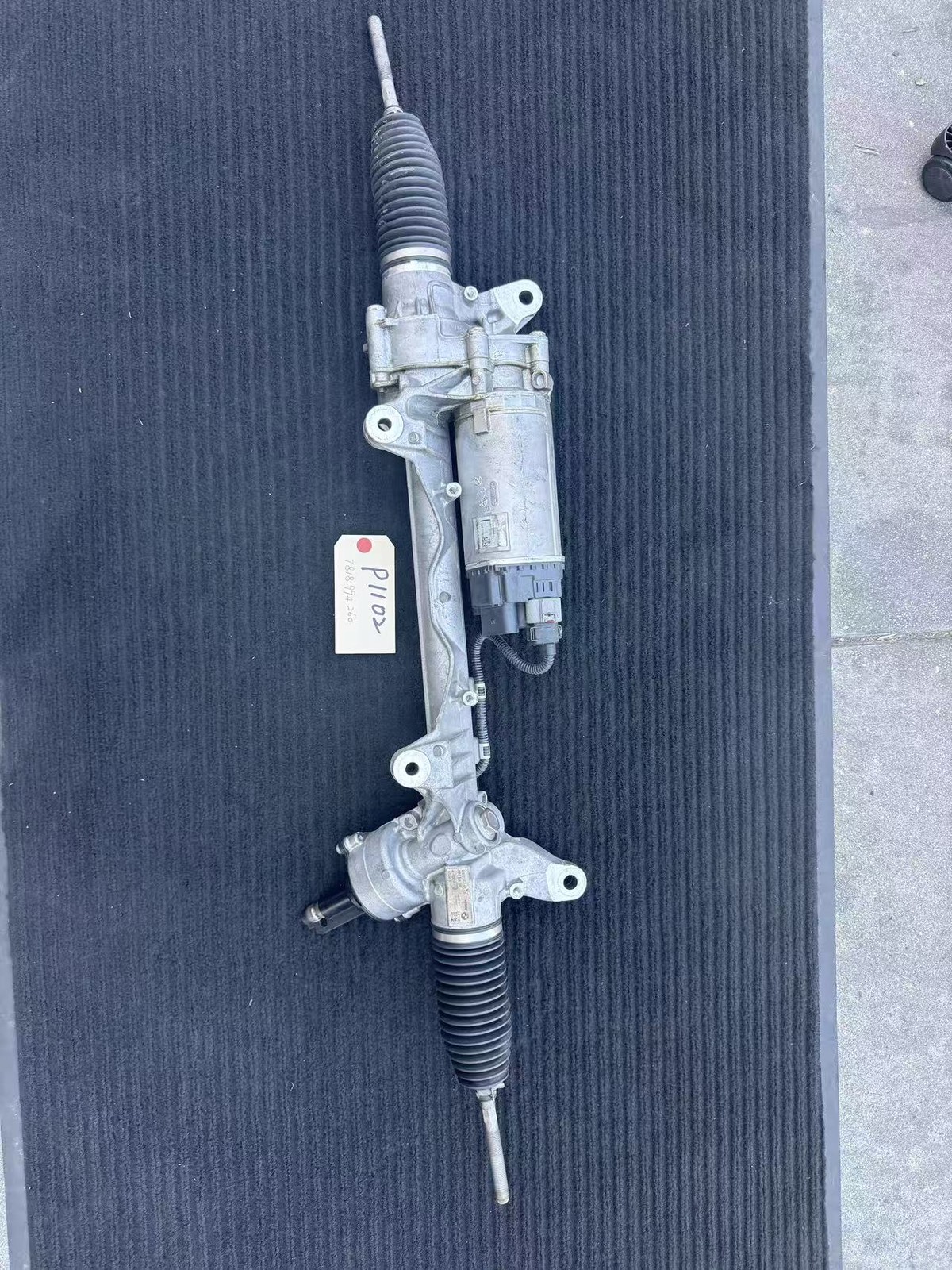 BMW G30 G31 G11 G12 Electric Power Steering Rack OEM 6890561 Bosch