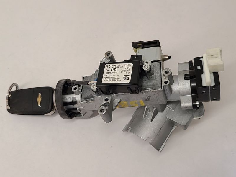 2007-2017 GMC Acadia Ignition Switch Lock Assembly OEM