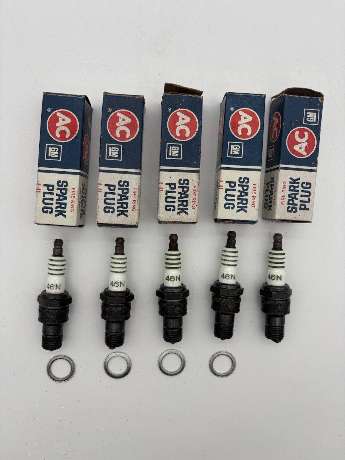 AC Delco Fire Ring Spark Plugs 46N NOS set of 5, In Box