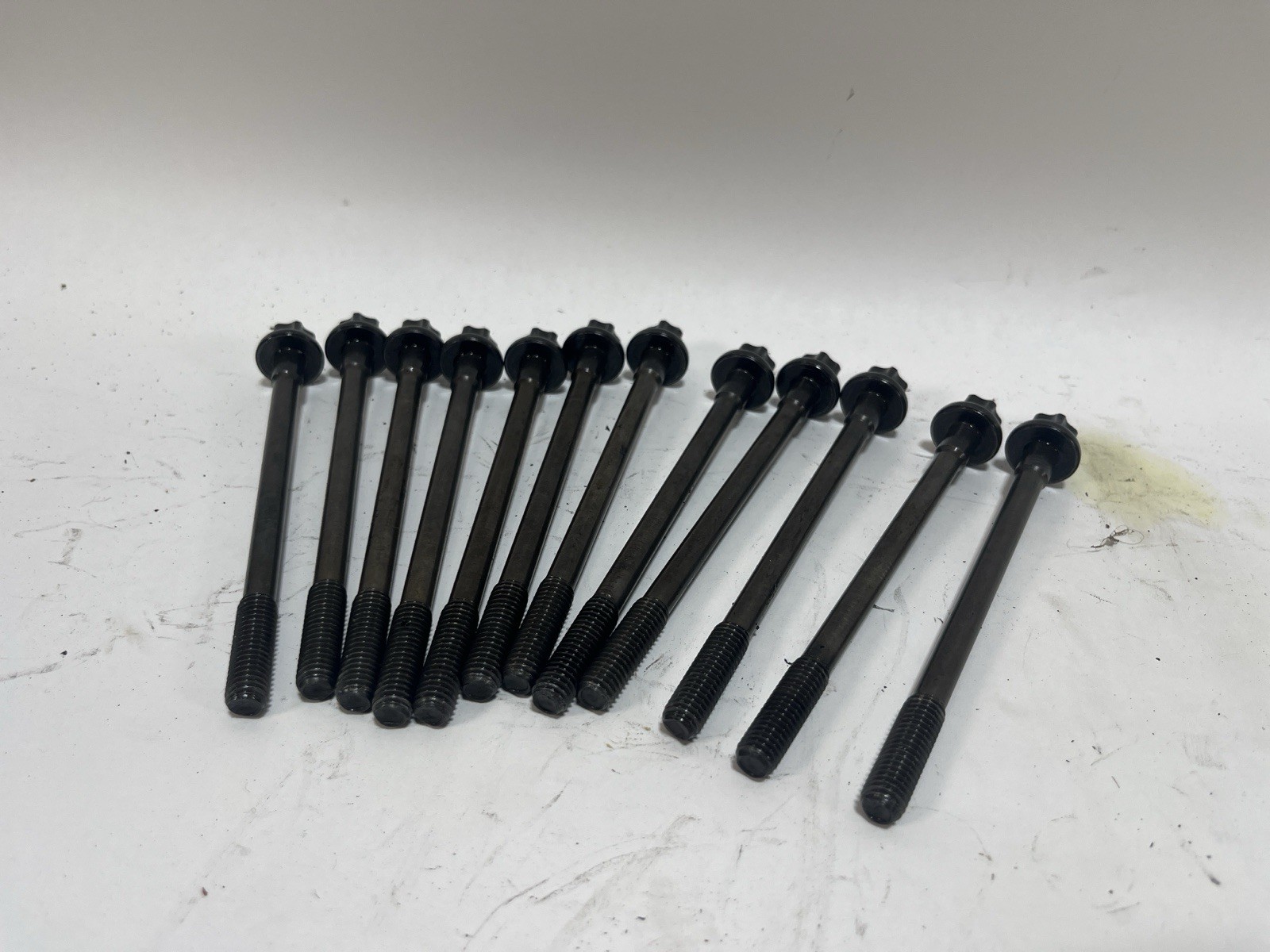 OEM Mercedes Maybach W12 Cylinder Head Bolts Set (12 pcs) A2859900212 Genuine OEM Mercedes Maybach W12 Cylinder Head Bolts Set (12 pcs) A2859900212 Genuine