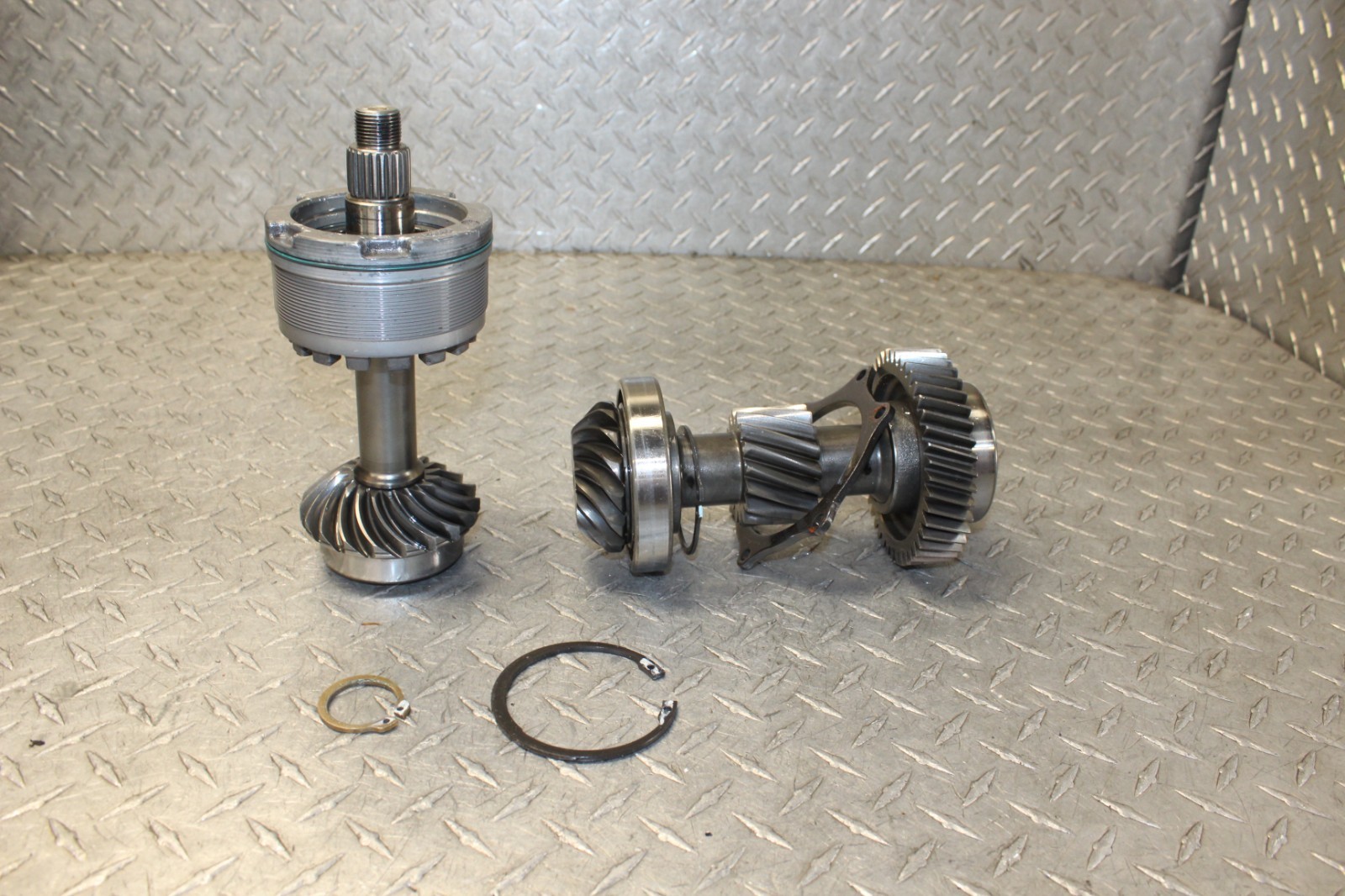 21 / 24 Polaris RZR Pro XP XP4 Turbo Transmission Gear Case Pinion Gear Set OEM