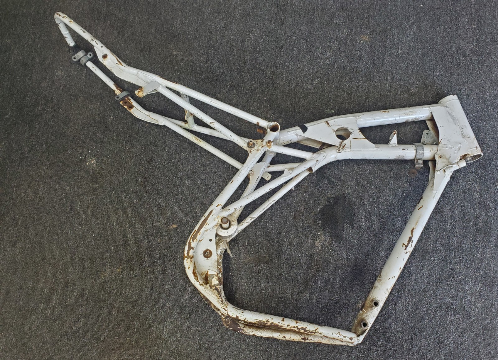 Vintage/Antique 1980\'s Husqvarna #430 Frame Collectible Item