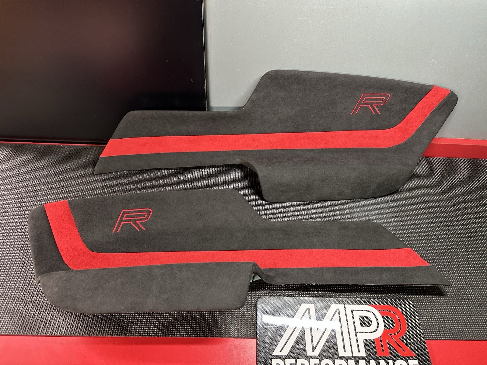 2016 - 20  Mustang GT350R Shelby Alcantara Interior Door Trim Panels Custom