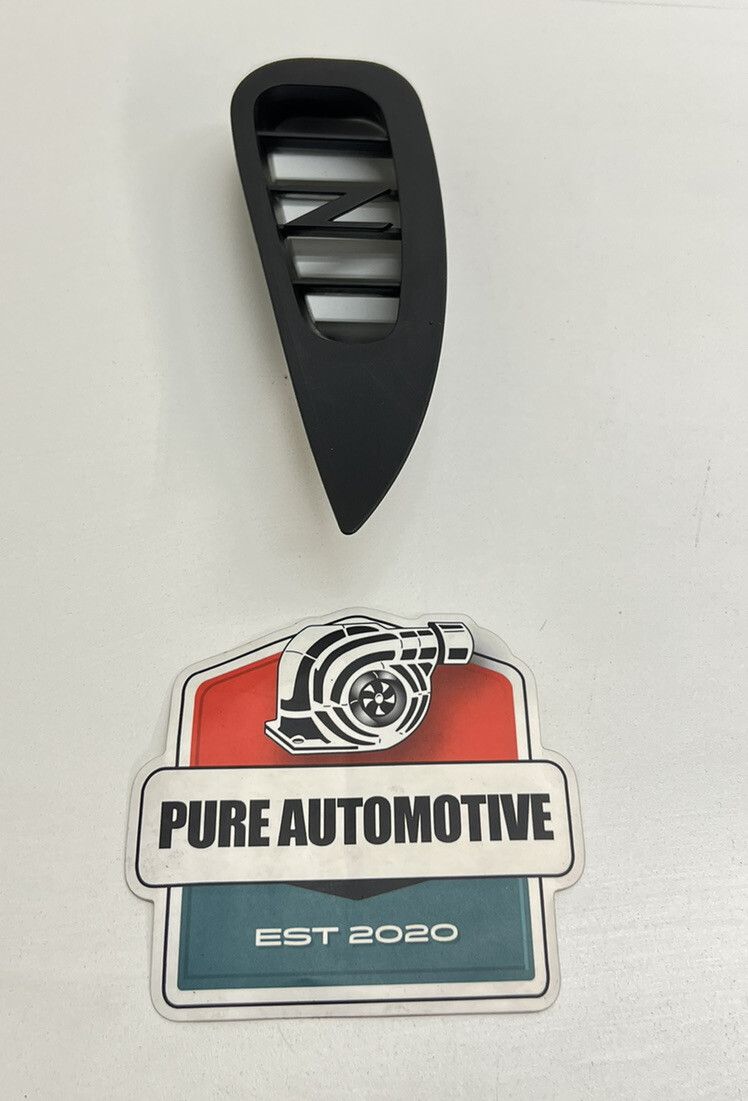 2003-2008 Nissan 350Z Roadster Passenger Side Z Logo Dash Air Vent Trim OEM 4121