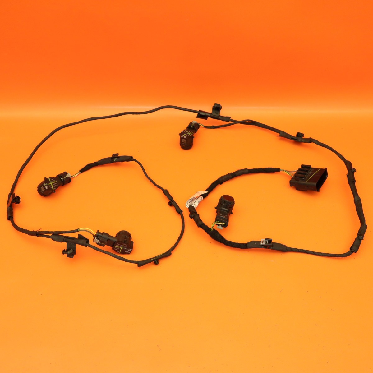 BMW 330 FRONT BUMPER WIRE HARNESS PARKING SENSOR 2019 2020 2021 2022 9438231 OEM