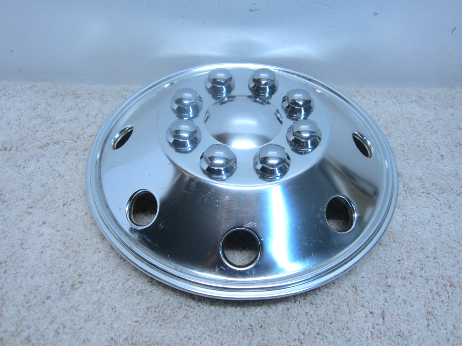 RV MOTORHOME / TRUCK RARE 16.5 8-LUG DUALLY FRONT HUBCAP / SIMULATOR /#2FL-7