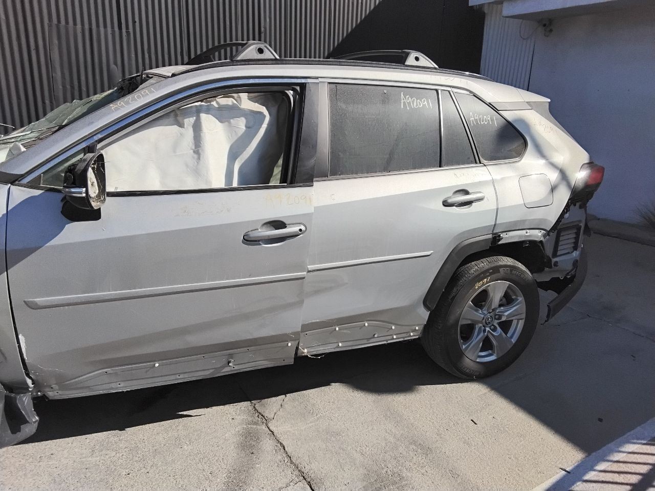 Camera/Projector Front Radar Unit Adaptive Cruise Fits 21-22 RAV4 134912