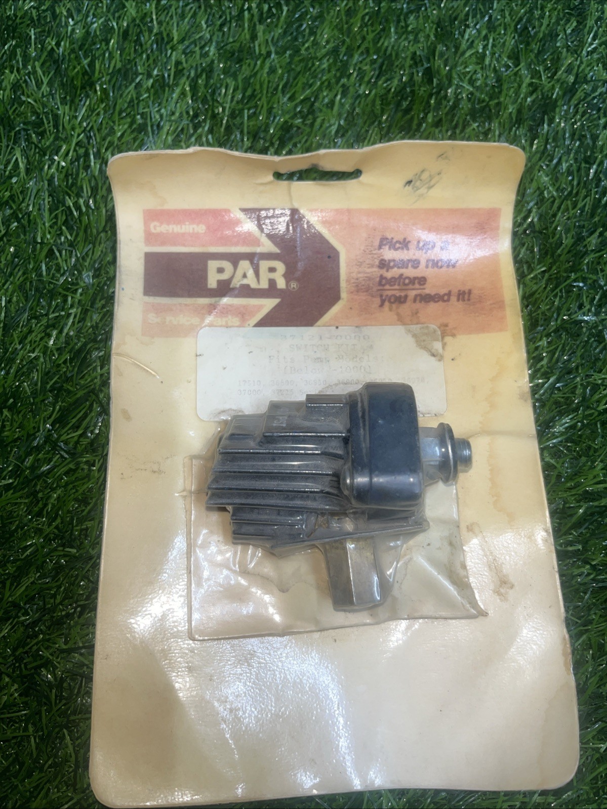 ITT Jabsco PAR 37121-0000 Switch Kit PAR RAY-LINE fits models -1000 plus 40 psi ITT Jabsco PAR 37121-0000 Switch Kit PAR RAY-LINE fits models -1000 plus 40 psi