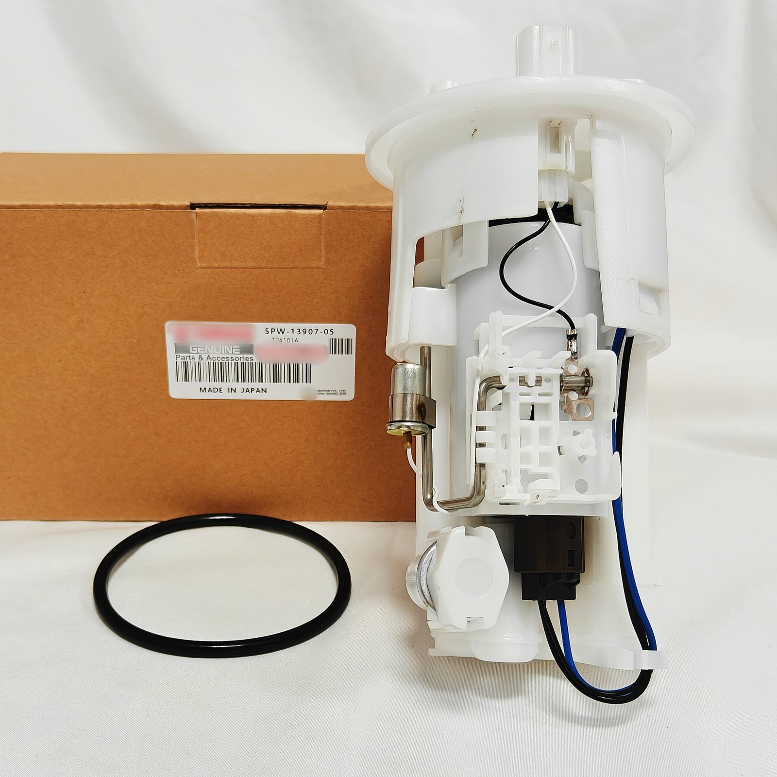5PW-13907-05-00 Fuel Tank Pump For 2004-2006 Yamaha YZF R1 5PW1390703 NEW 5PW-13907-05-00 Fuel Tank Pump For 2004-2006 Yamaha YZF R1 5PW1390703 NEW
