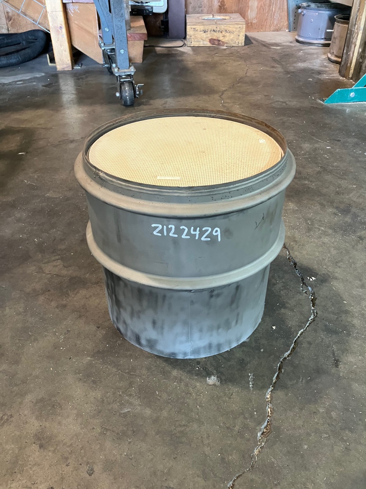 Refurbished OEM Volvo DPF OE# 21212429