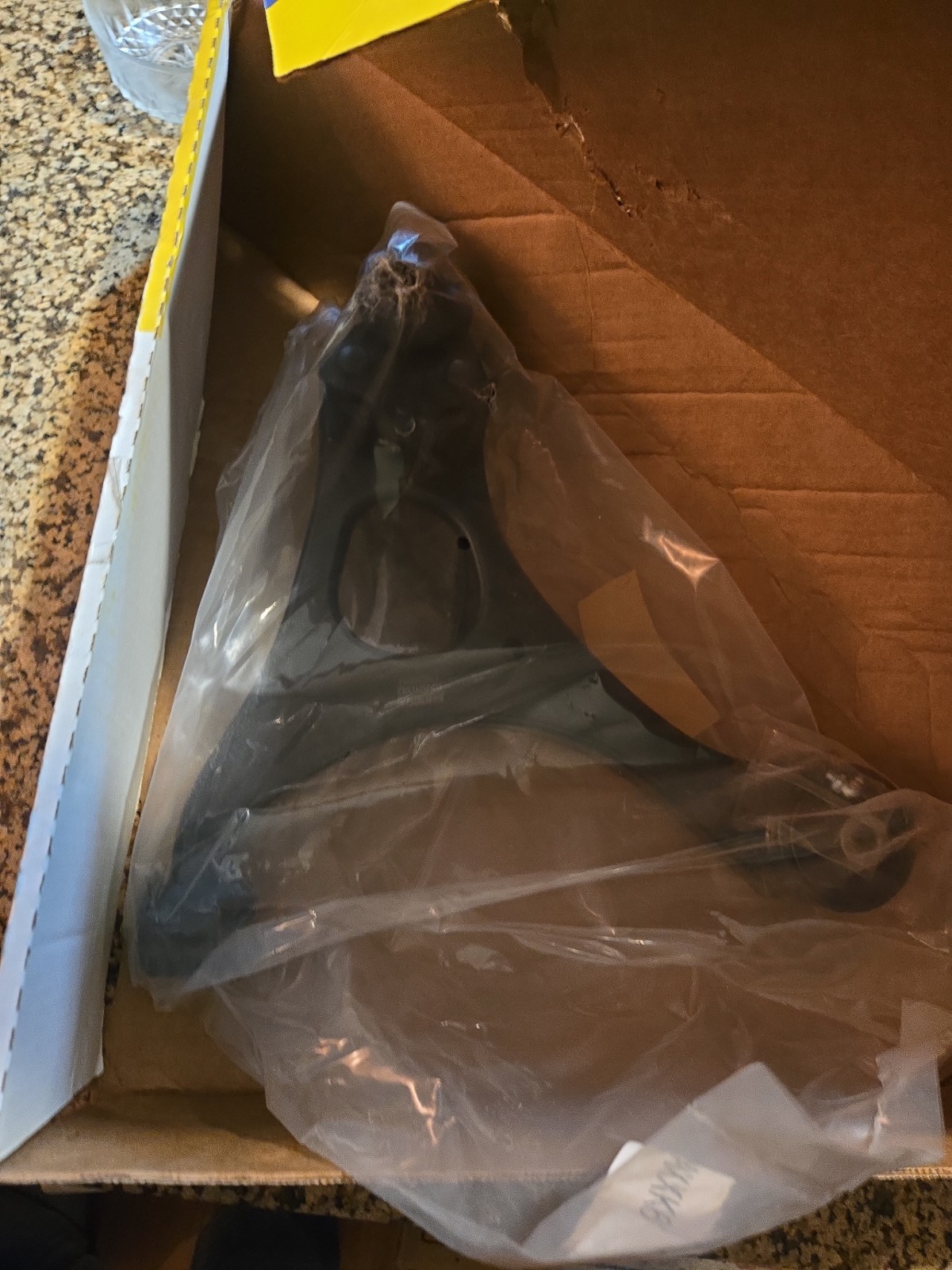 Suspension Control Arm and Ball Joint Assembly Moog RK620382