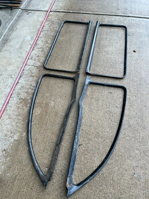1955-57 CHEVY PONTIAC 2 DOOR SEDAN WINDOW GARNISH MOLDING  Side Door Set #2