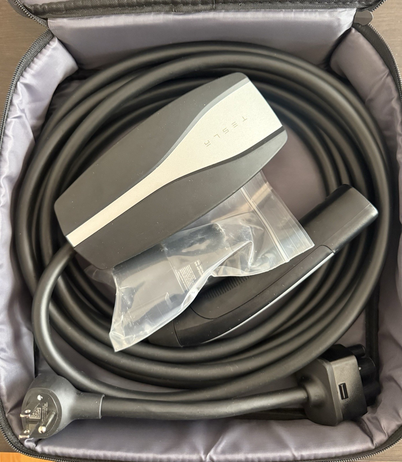 Tesla Mobile Connector EV Charger w/ 110V NEMA 5-15 & J1772 Adapter Original Bag