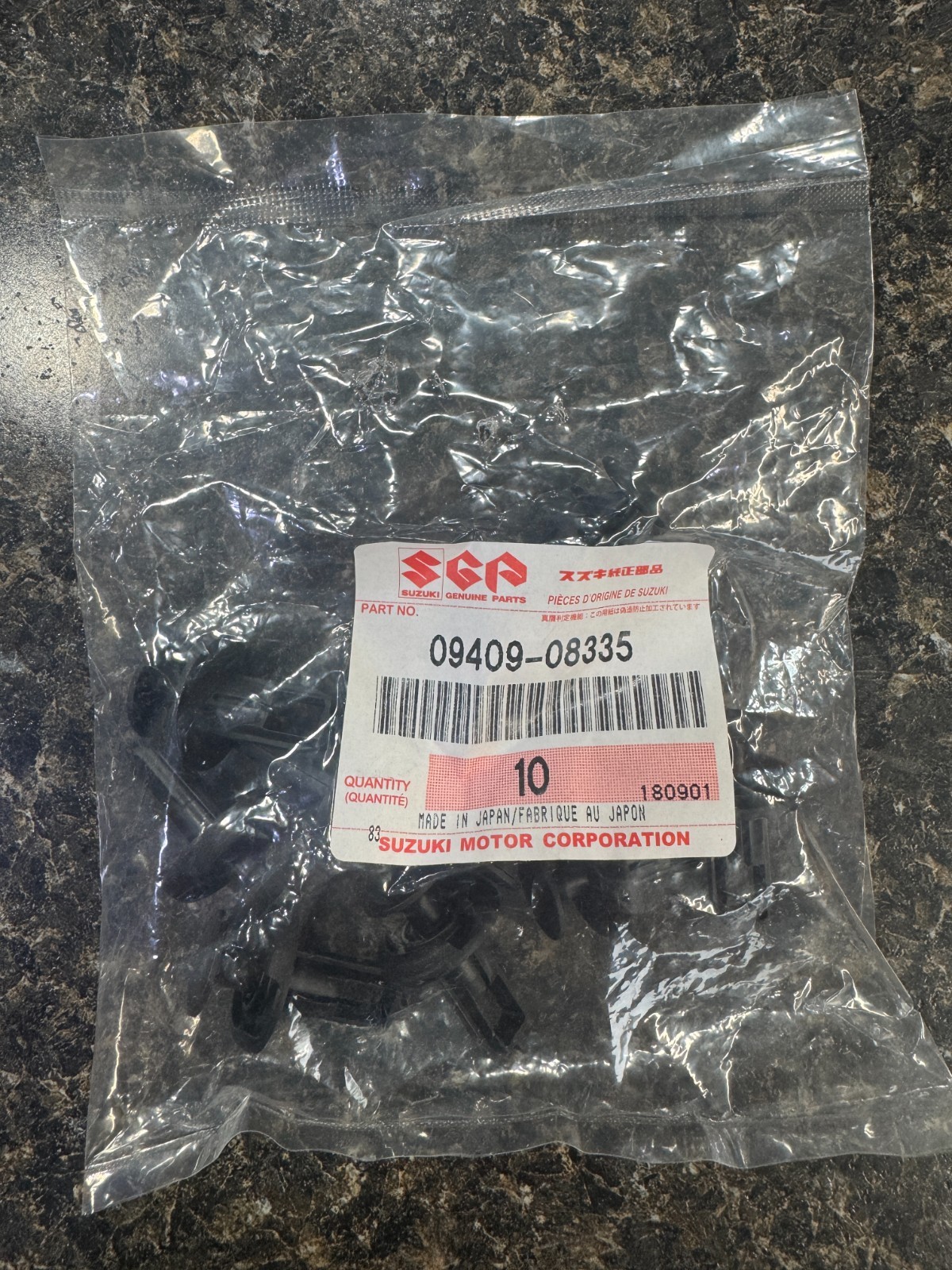 NEW OEM SUZUKI FENDER CLIP ***PACK OF 10*** 09409-08335