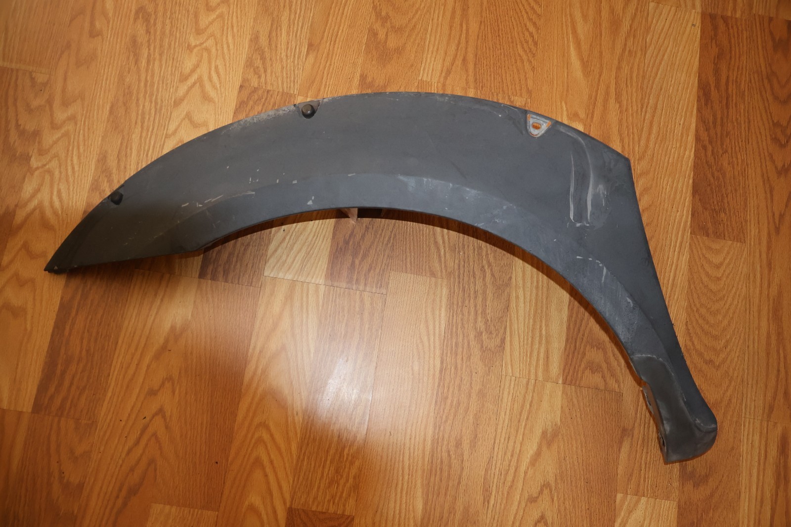 2001 2002 2003 2004 Nissan Frontier FRONT Left  Side  Flare Trim OEM
