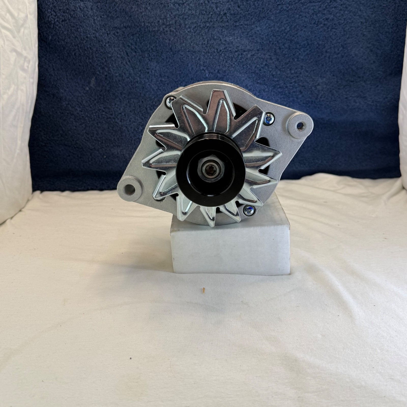 12V Alternator 84254290 84416590 for New Holland L223 L230 L225 L221 L228 L213