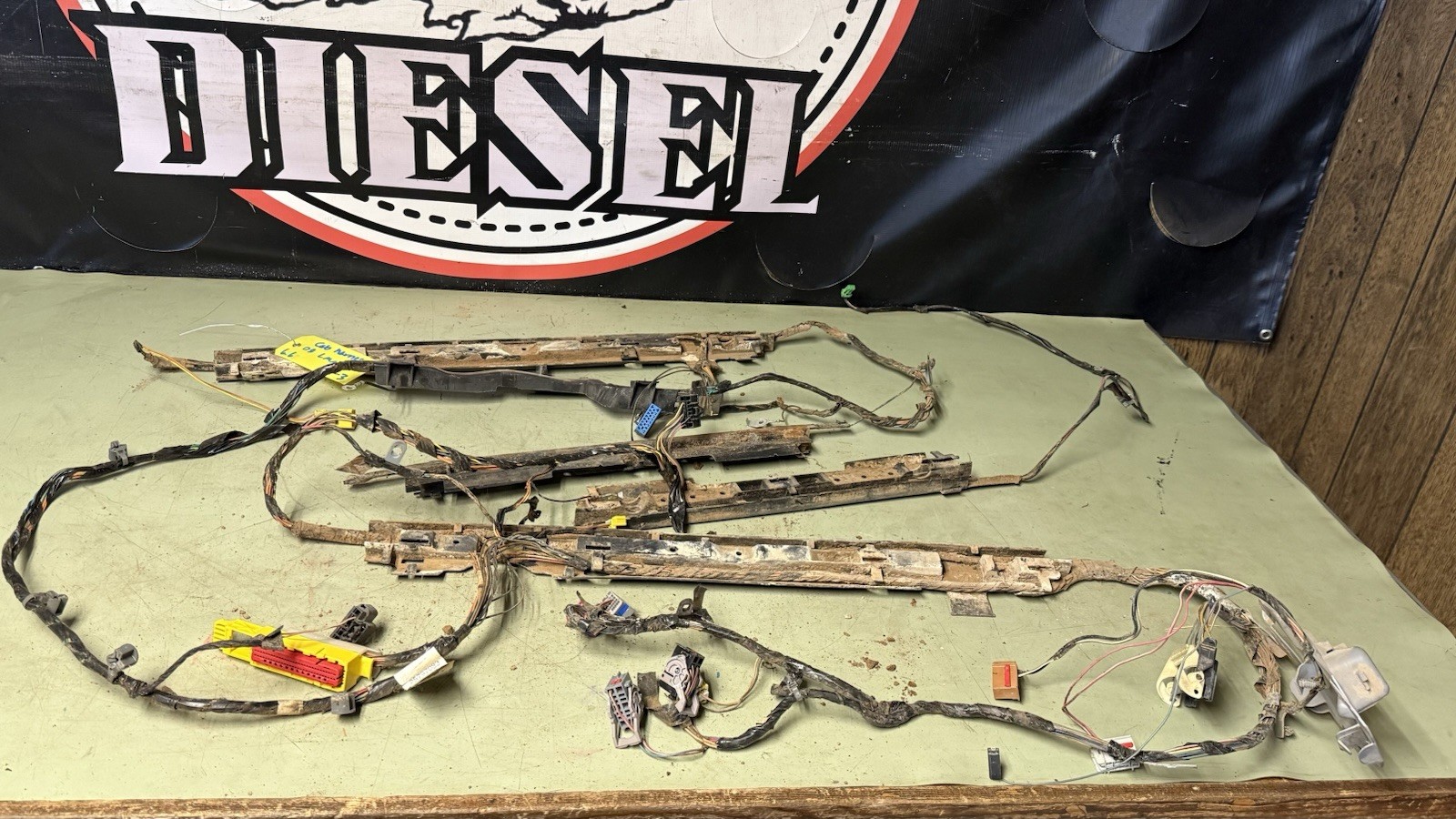 07-13 Chevy Silverado GMC Sierra Crew Cab - Cab Wiring Harness 25797083
