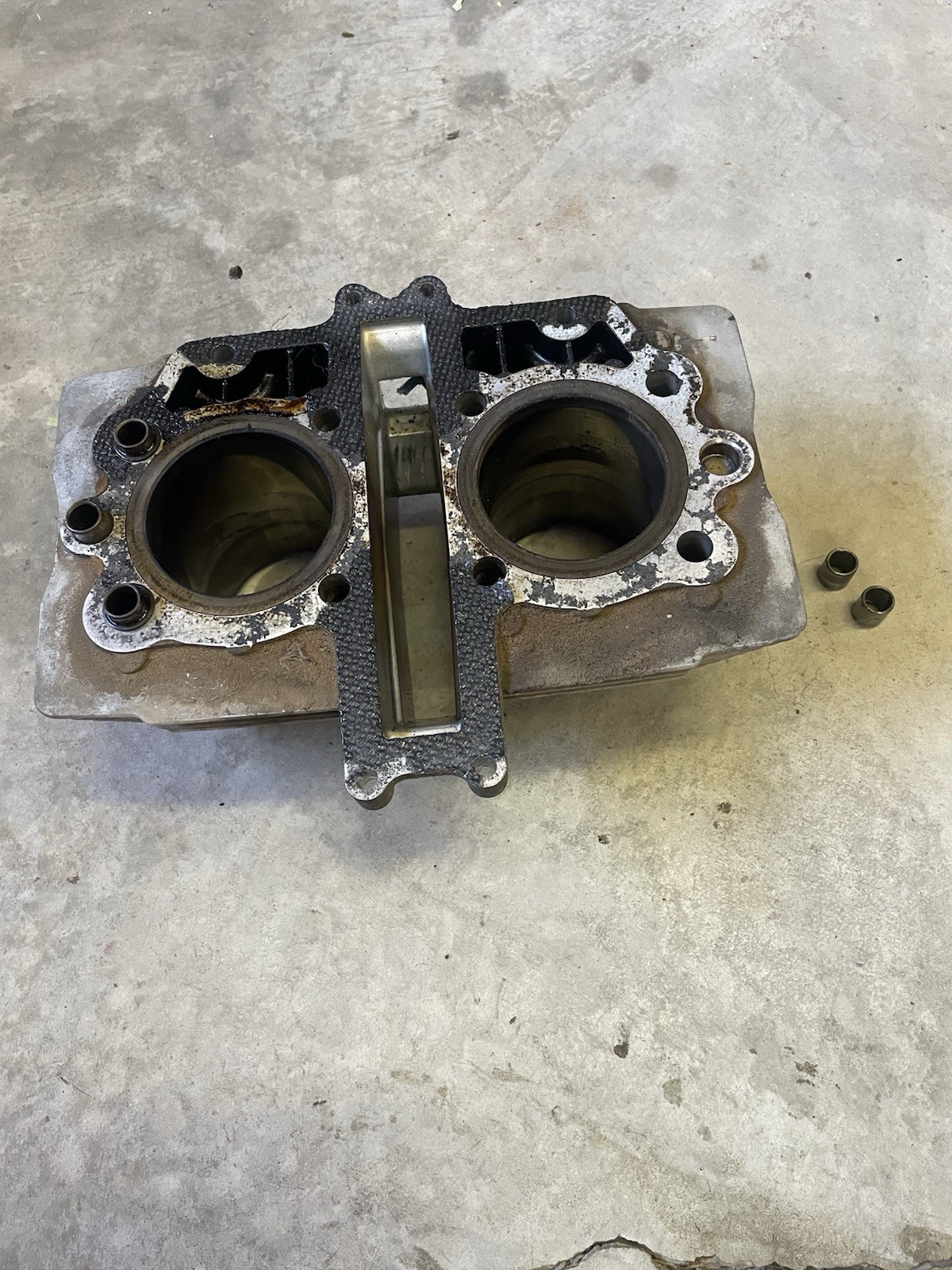 1982 Yamaha XS400R Seca Cylinders 1982 Yamaha XS400R Seca Cylinders