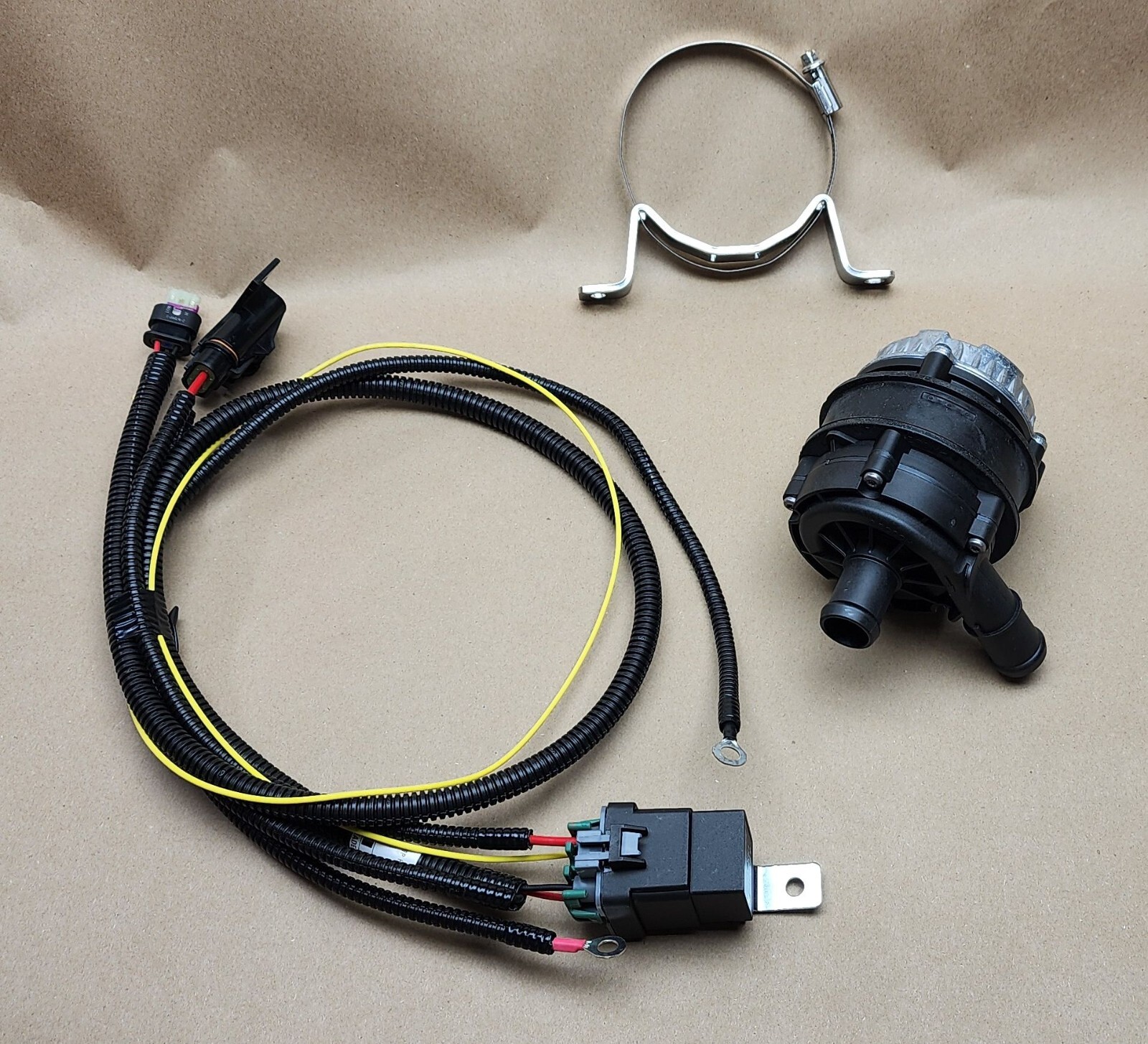 Universal Bosch electric intercooler water coolant pump kit turbo supercharger