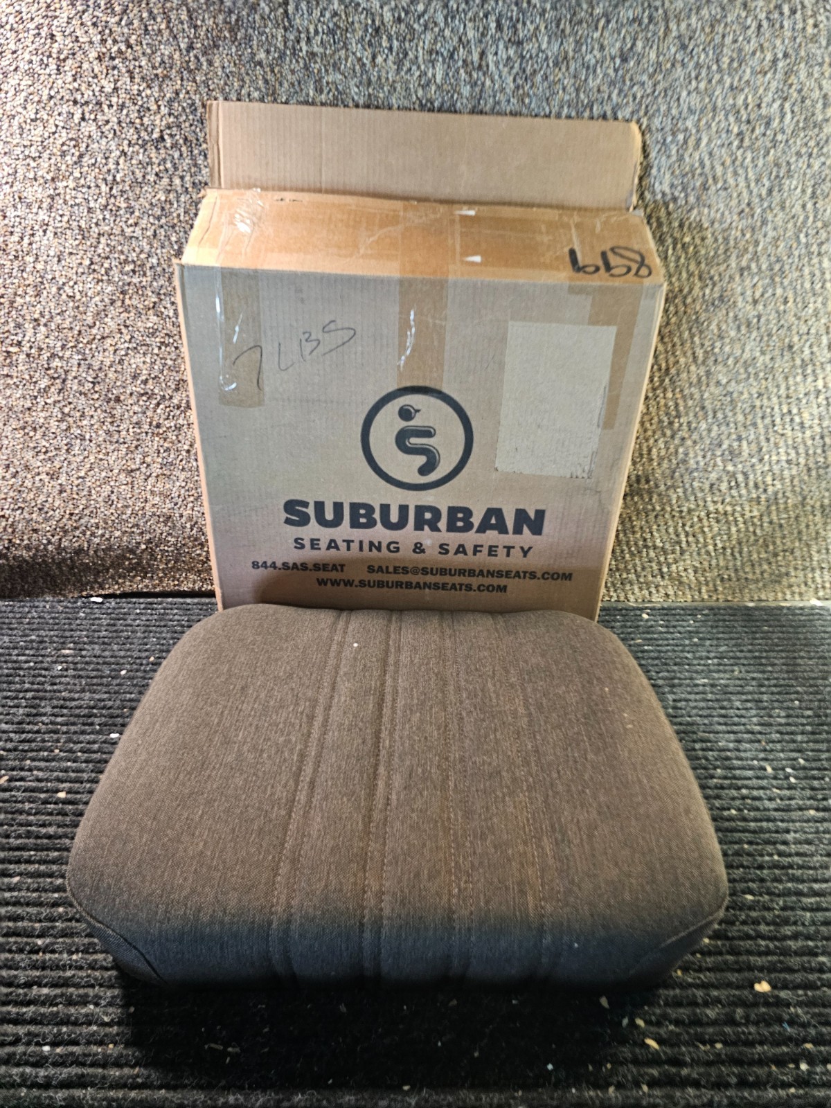 Suburban Freedman Seating Co. 968617 18\