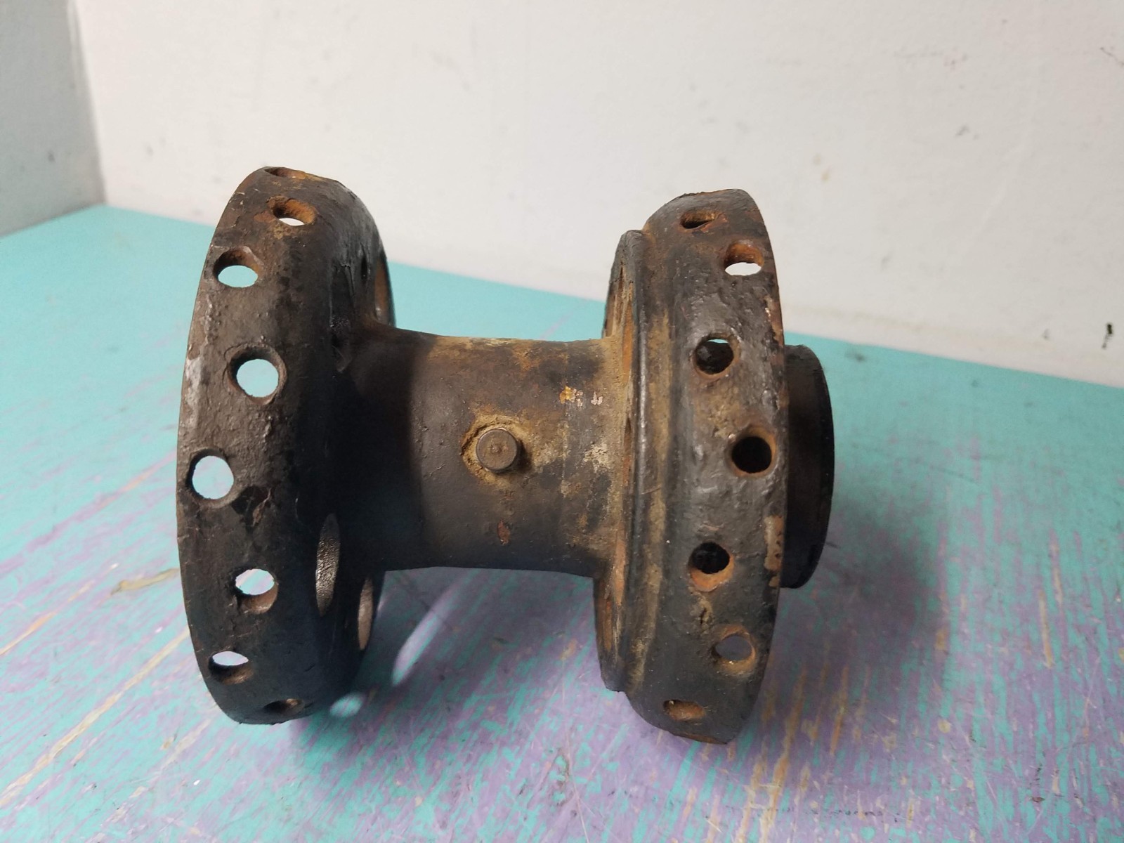 Harley Star Hub 36-39 Stepped oem Harley Davidson Knucklehead UL Flathead