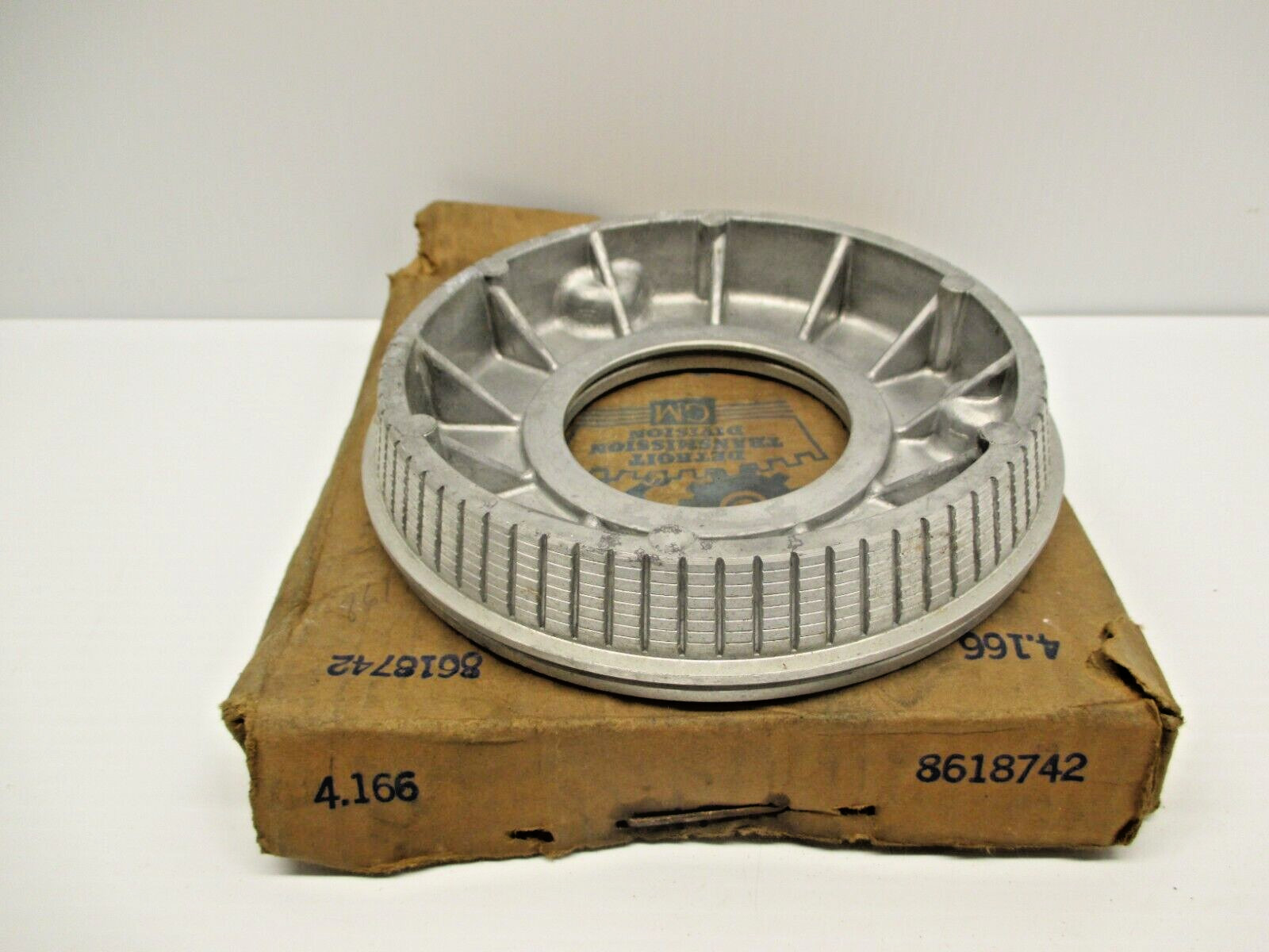 NOS 1960/1970\'S GM CHEVY HYDROMATIC TRANSMISSION PART GM # 8618742