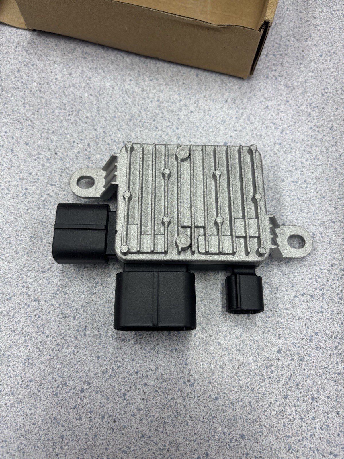 25385-4R500 Engine Cooling Fan Control Module Replacement