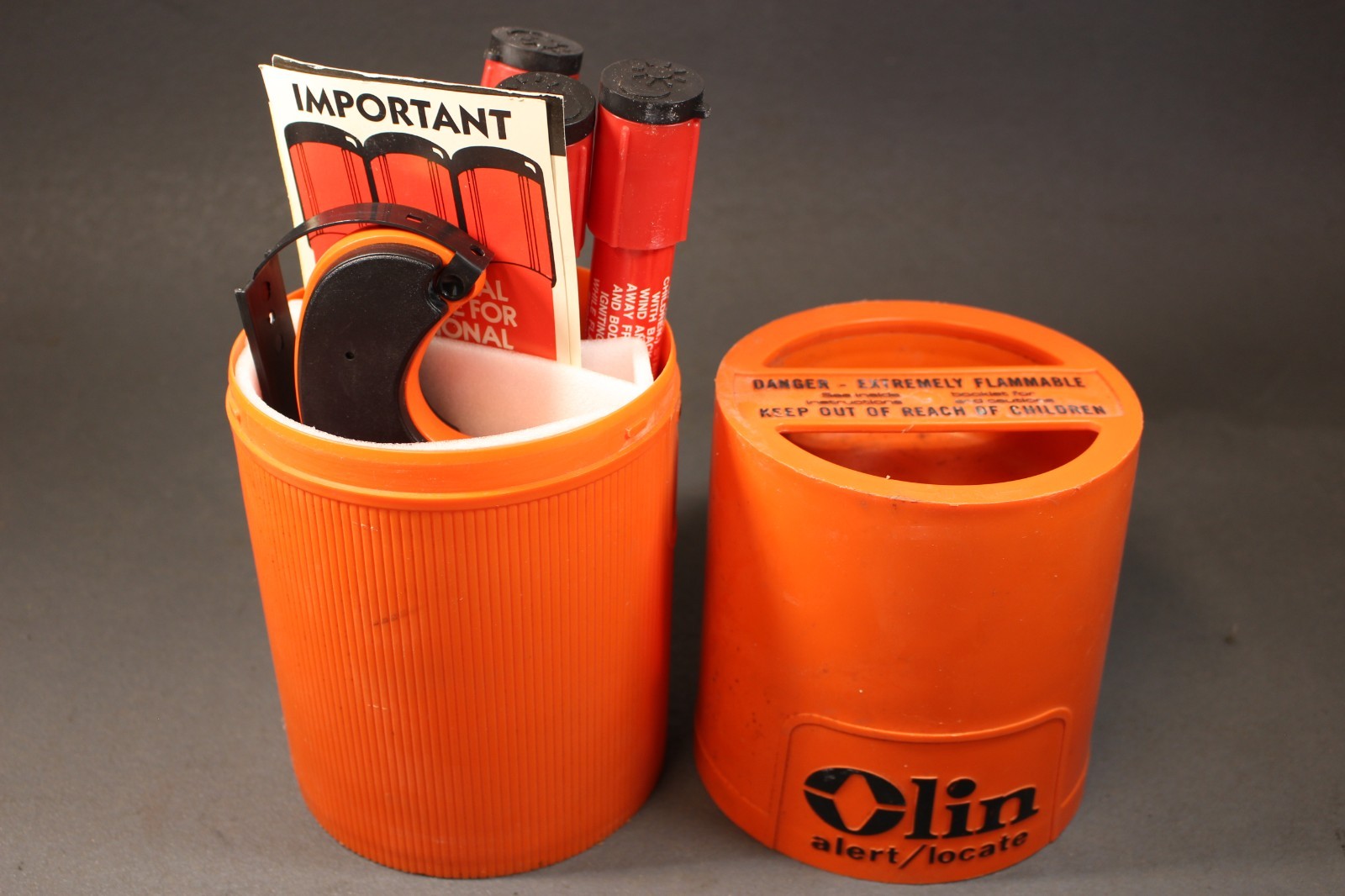 Vintage Olin Alert/Locate Marine Signal Kit - As Shown