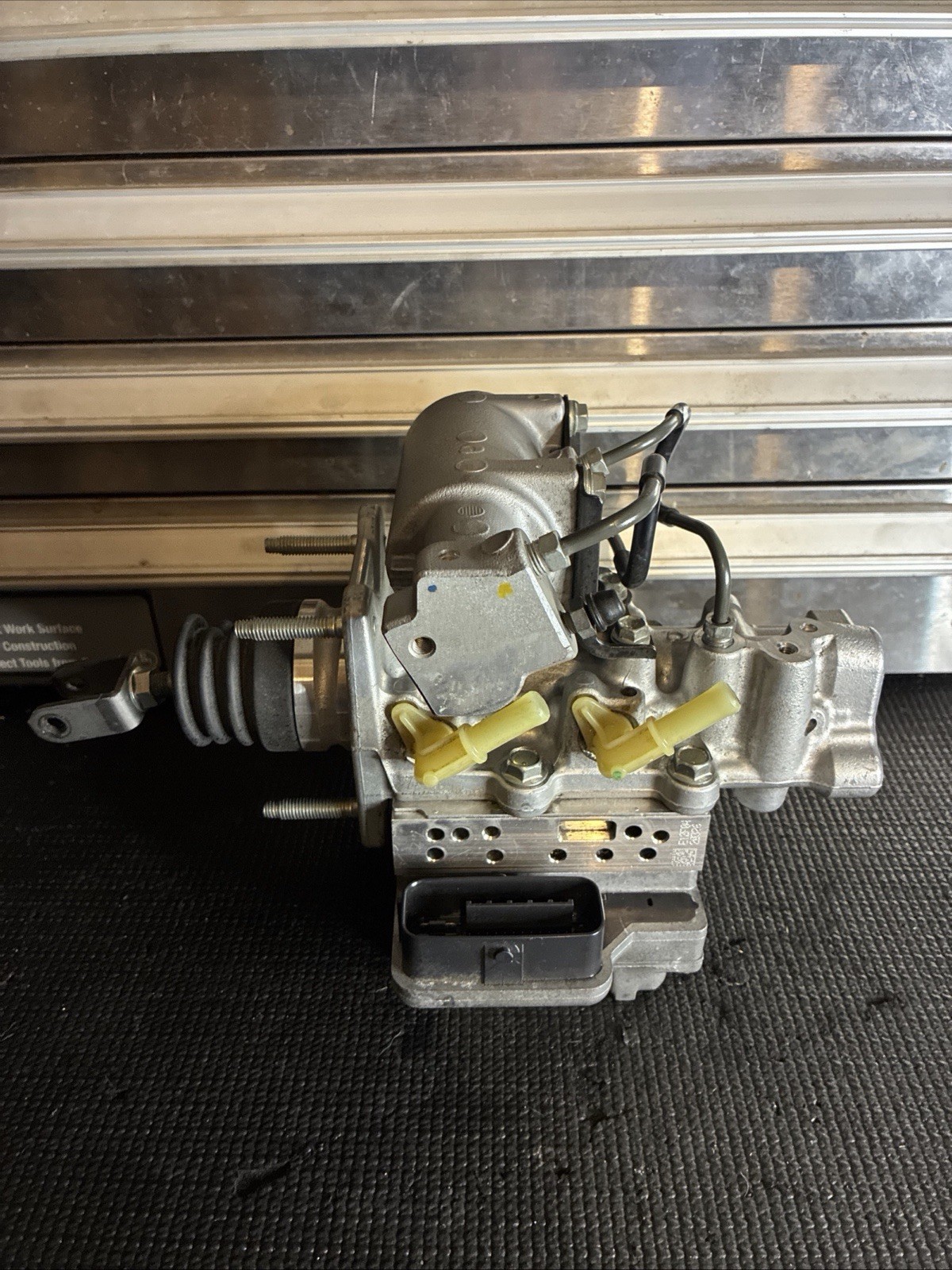 10-15 Toyota Prius Hybrid ABS Anti-Lock Brake Pump Module SET OEM 47210-47350