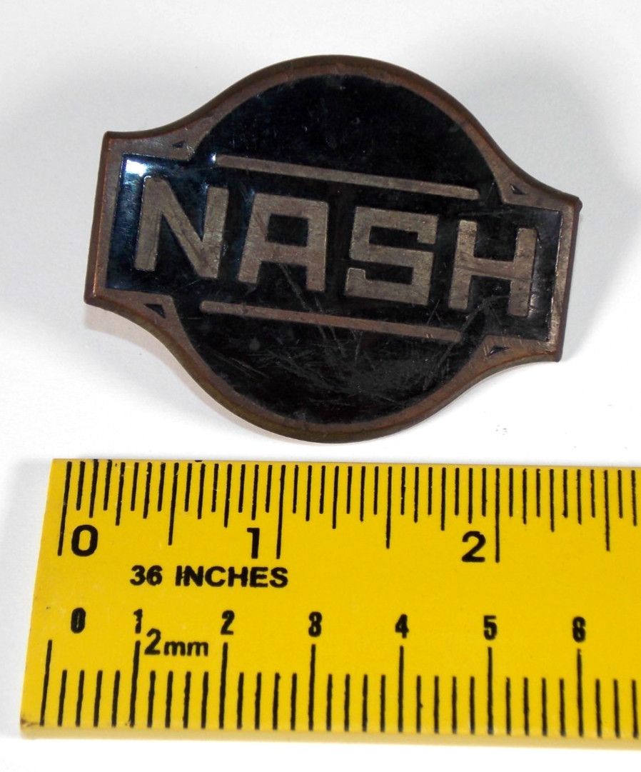 Rare 1926-1928 Nash Automobile Radiator Emblem Brass Car Hood Badge Logo USA Rare 1926-1928 Nash Automobile Radiator Emblem Brass Car Hood Badge Logo USA