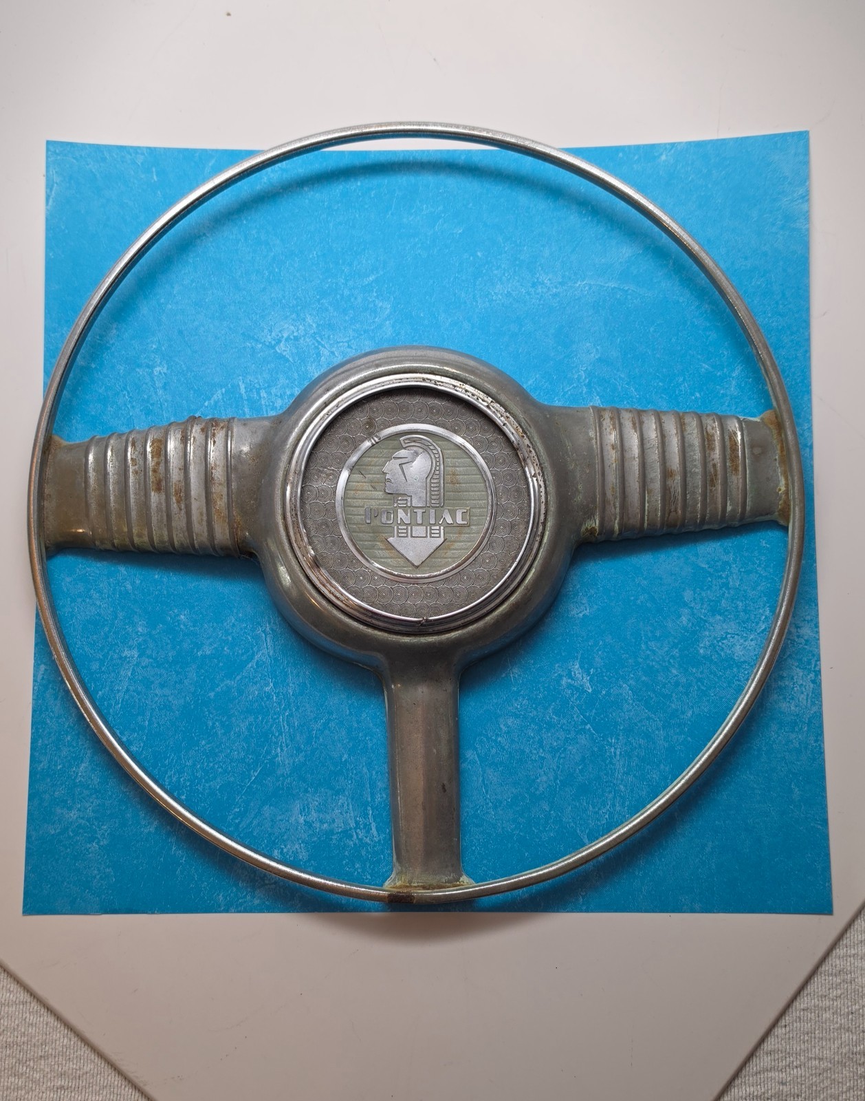 Vintage 1946-48 Pontiac Steering Wheel Horn Ring Button Assy Banjo