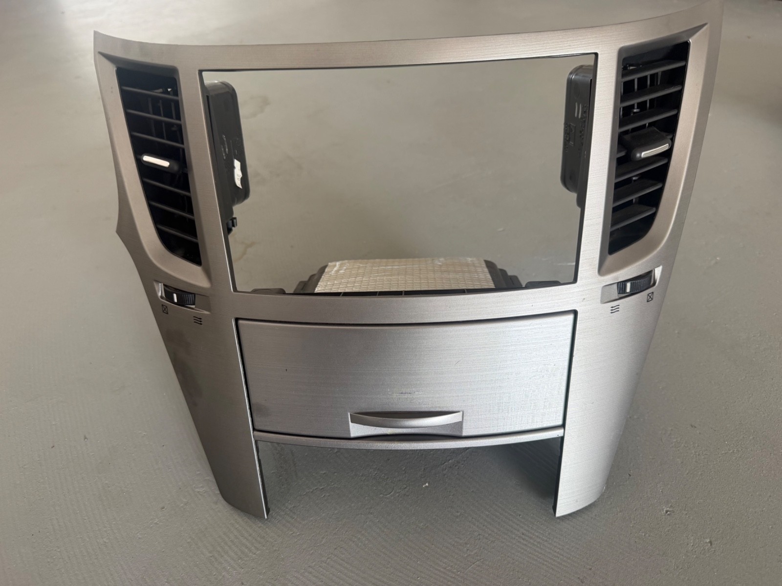 2010-14 Subaru Legacy Outback Trim Bezel Around Radio Surround Dash Panel Silver
