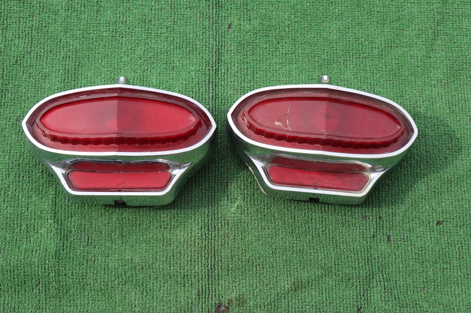 1959 Oldsmobile 88 tail light housings with lenses 59 Olds