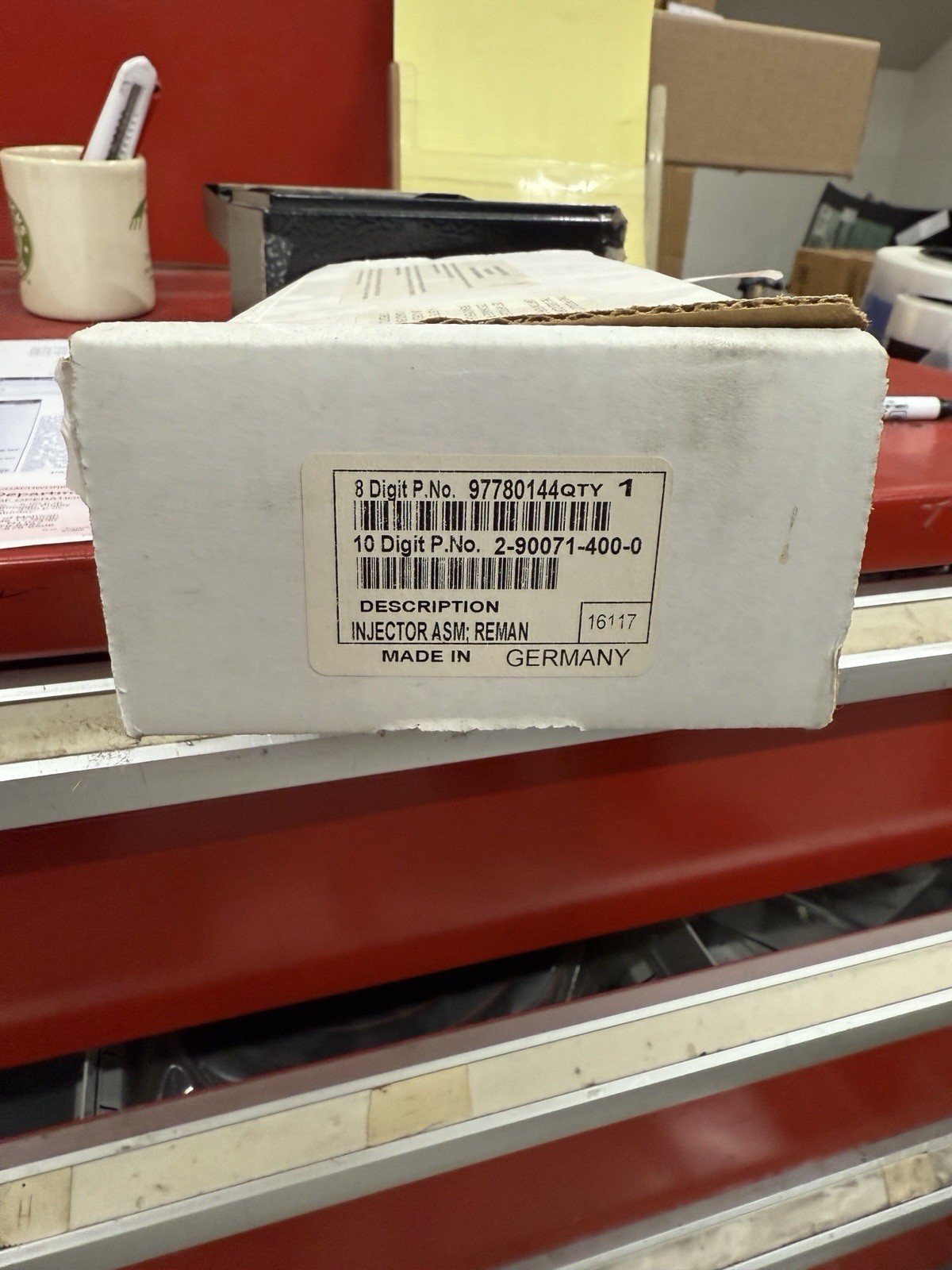OEM GM Reman Fuel Injector 97780144 Chevy GMC Duramax 6.6 Diesel LLY 2004.5-2005