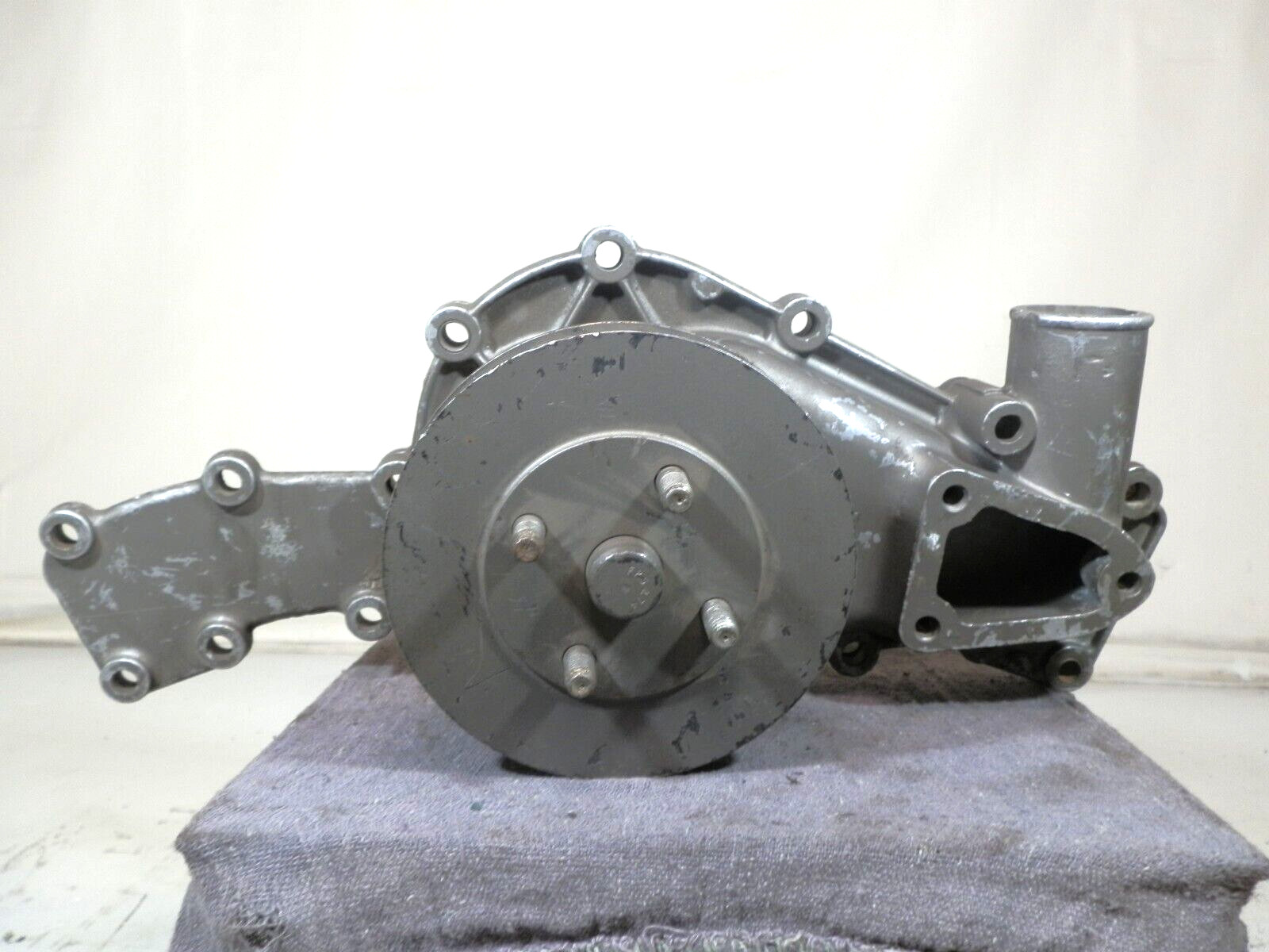 72-78 Jaguar XJ12 XJS 5.3L V12 Rebuilt Water Pump with Pulley #44609