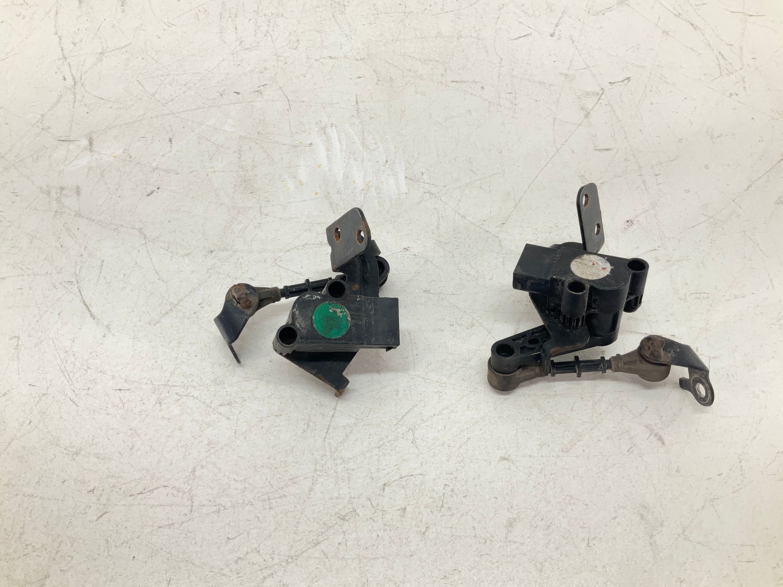 17-20 Jaguar XE Rear Left & Right Suspension Ride Height Level Sensor Pair OEM C