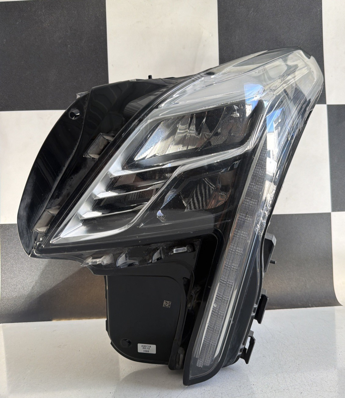 2016 2017 2018 Cadillac CT6 Left Led Headlight Used Oem