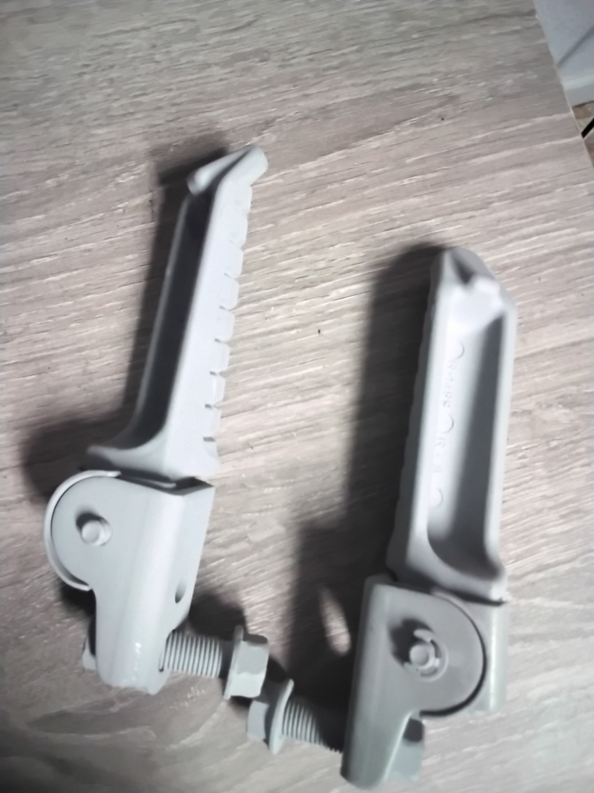 89-07Kawasaki Ninja EX250 Rear Back Passenger Foot Peg Pedal 89-07Kawasaki Ninja EX250 Rear Back Passenger Foot Peg Pedal